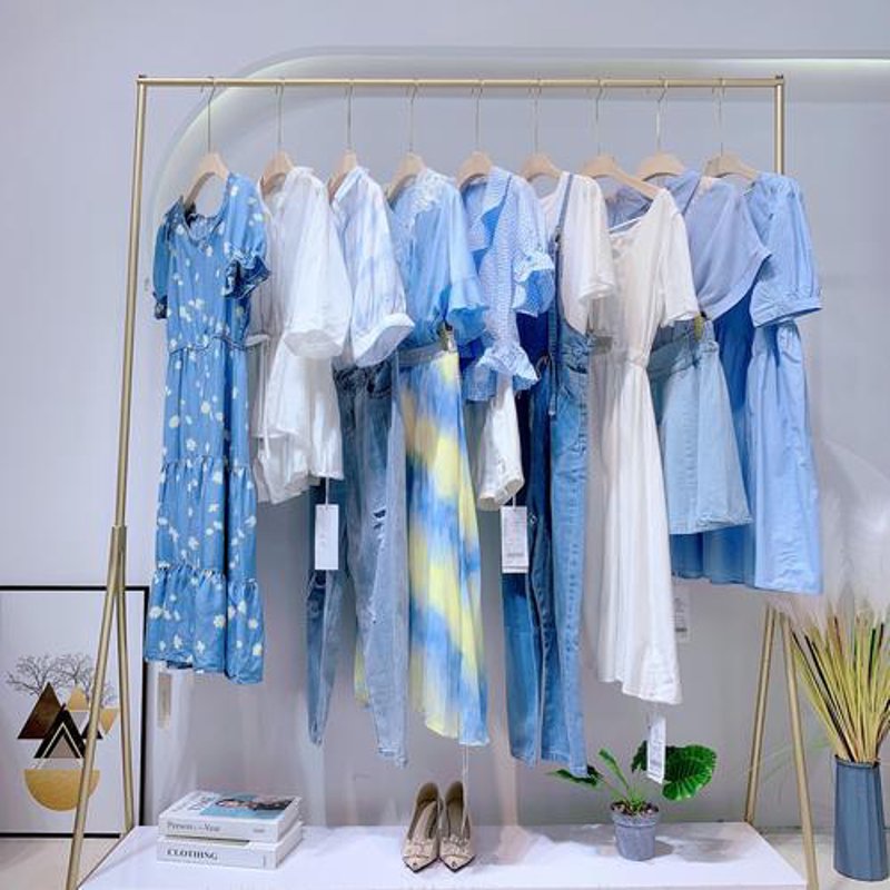 2023年服装批发行业动态：男女装批发市场的风云变幻